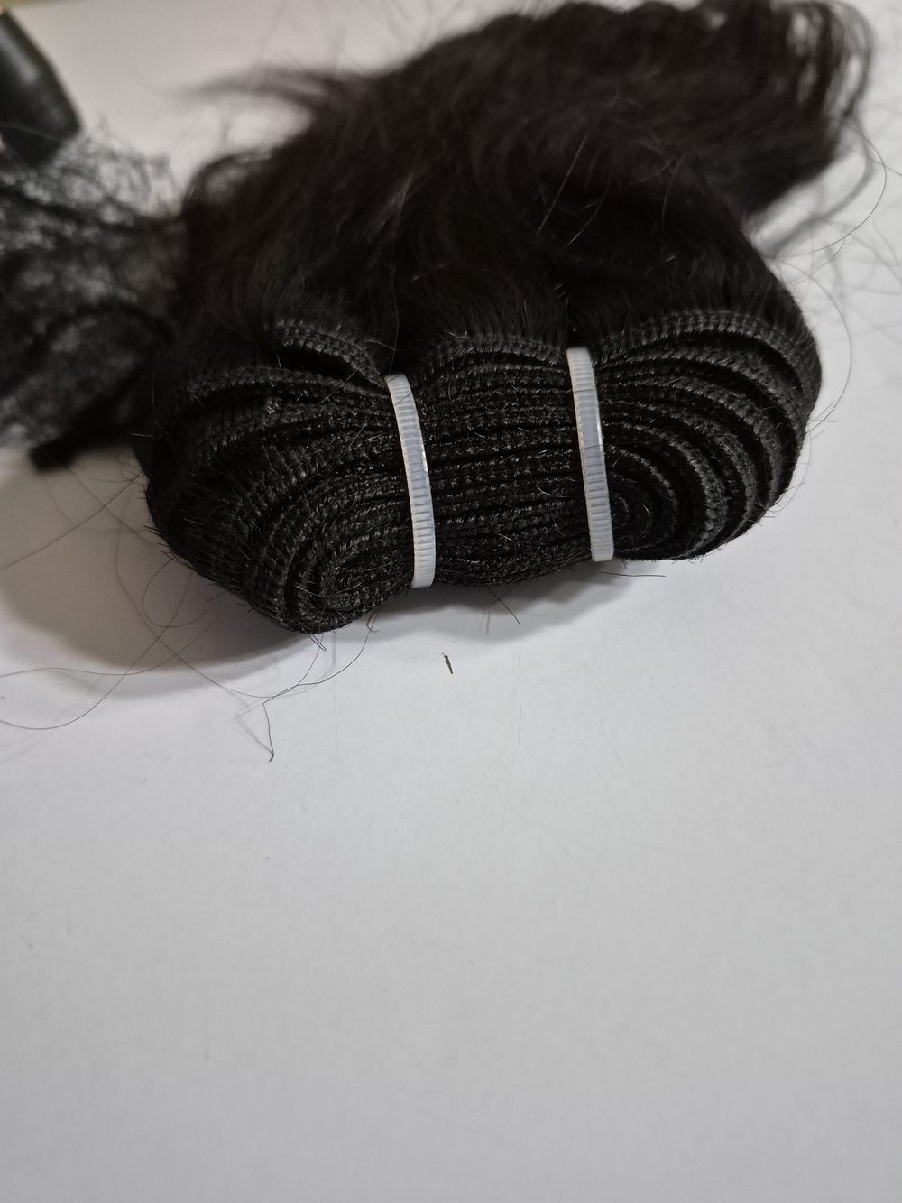 Human Hair Clip-In Hair Extension***bundle - Picture 4 of 7